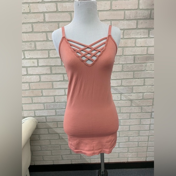 Zenana Seamless Tank Top - Picture 1 of 5
